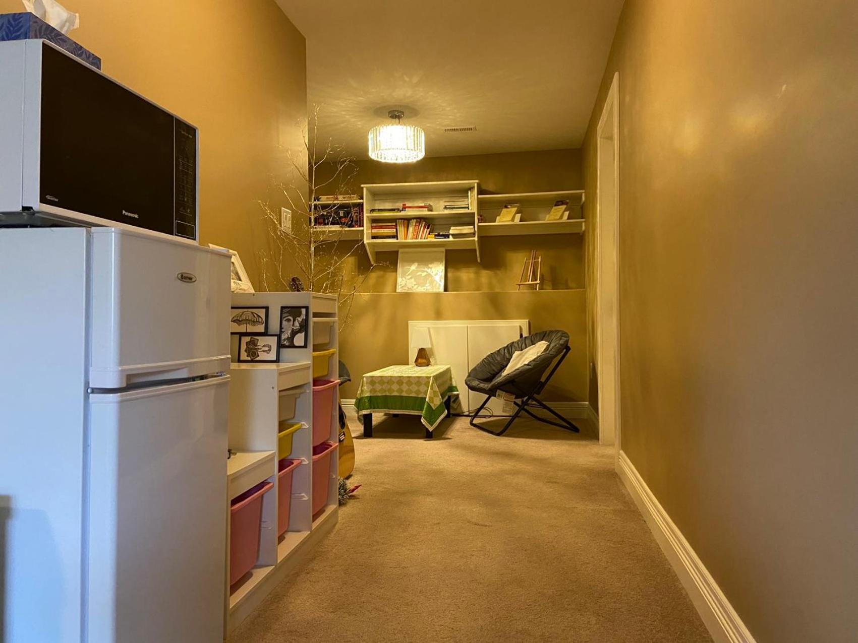Cozy And Stylish Entire Suite In ハリファックス エクステリア 写真